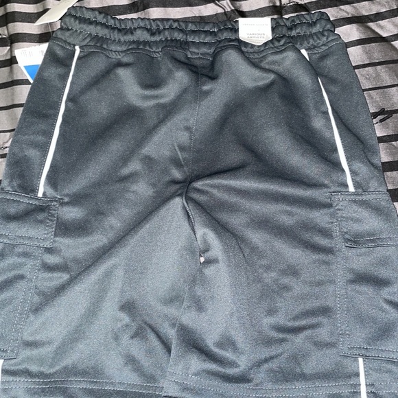MENS SMALL JOGGER SHORTS - Picture 3 of 3